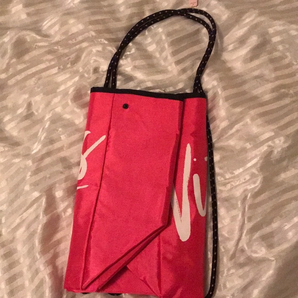 Brand new Victoria’s Secret bungie cord bag! - Picture 3 of 5